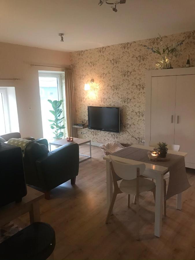 Twisterhof, Appartement Anna, Sustrum Eksteriør bilde